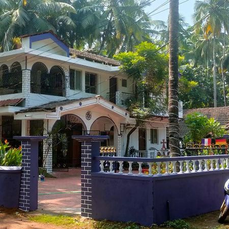 Jes Guest House Majorda Bagian luar foto