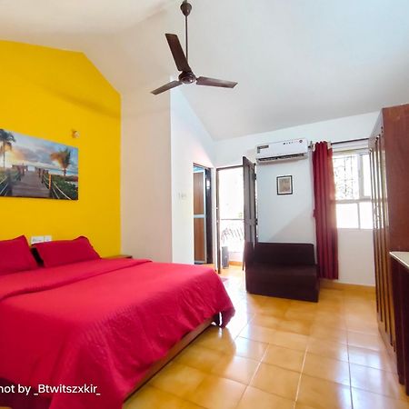 Jes Guest House Majorda Bagian luar foto