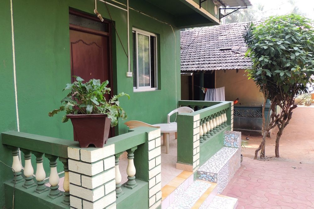 Jes Guest House Majorda Bagian luar foto