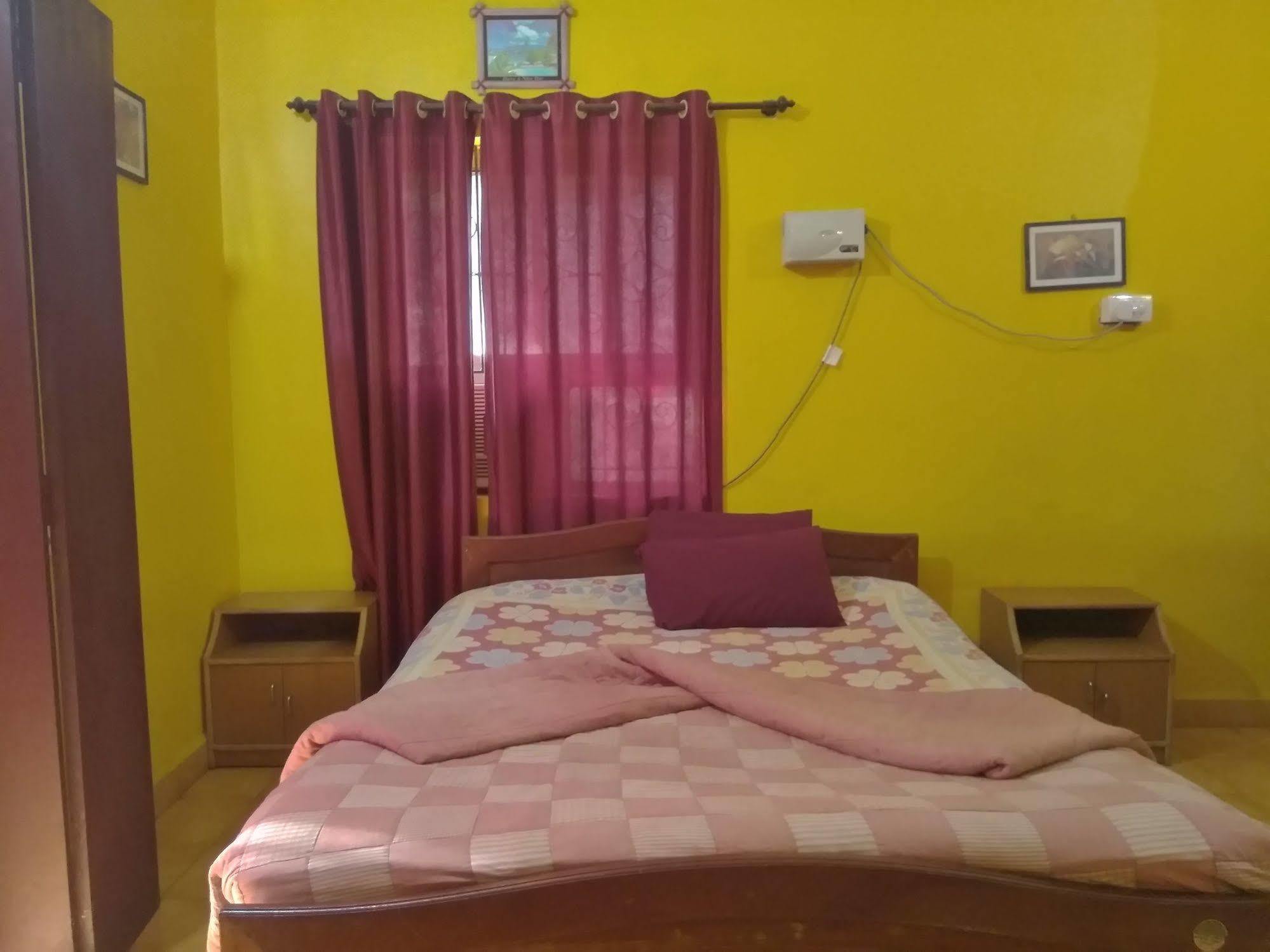 Jes Guest House Majorda Bagian luar foto